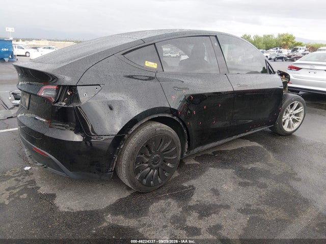 7SAYGDEE9NA001568 Tesla Model Y Long Range