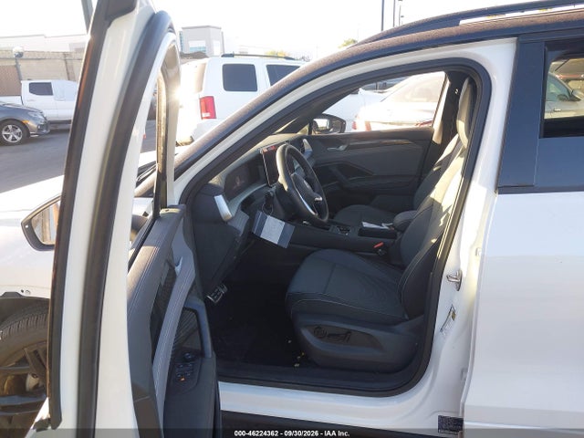 Продаж на аукціоні авто 2026 Volkswagen Tiguan Se R-line Black, vin: 3VVHR7RM8TM023827, номер лоту: 46224362