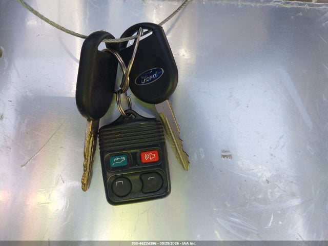 2003 Ford Expedition Eddie Bauer მანქანა იყიდება აუქციონზე, vin: 1FMRU17W53LB39728, აუქციონის ნომერი: 46224396