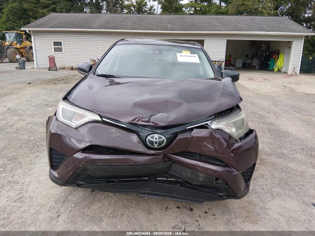 Продаж на аукціоні авто 2018 Toyota Rav4 Le, vin: 2T3BFREV0JW780627, номер лоту: 46224494