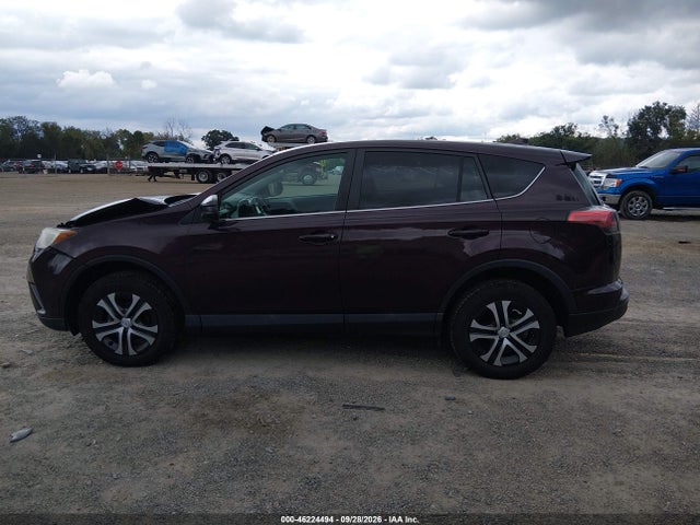 Продаж на аукціоні авто 2018 Toyota Rav4 Le, vin: 2T3BFREV0JW780627, номер лоту: 46224494