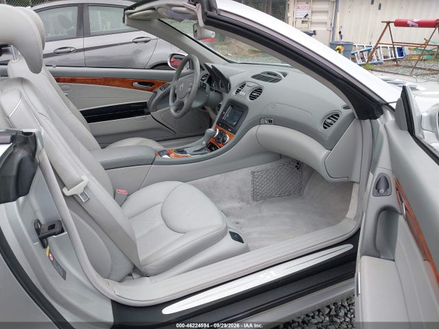 46224594 :رقم المزاد ، WDBSK75FX5F100327 vin ، 2005 Mercedes-benz Sl 500 مزاد بيع