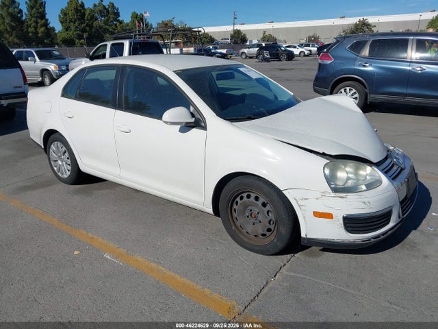 46224629 :رقم المزاد ، 3VWJZ7AJ6AM017259 vin ، 2010 Volkswagen Jetta S مزاد بيع
