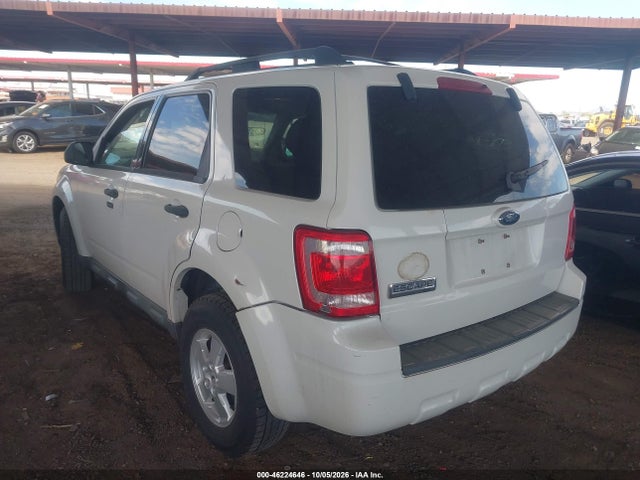 46224646 :رقم المزاد ، 1FMCU03749KD01703 vin ، 2009 Ford Escape Xlt مزاد بيع