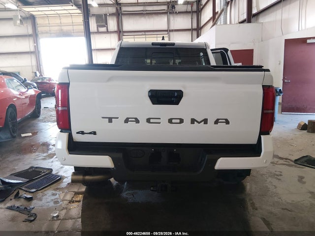 46224658 :رقم المزاد ، 3TMLB5JN4RM008935 vin ، 2024 Toyota Tacoma Trd Off Road مزاد بيع