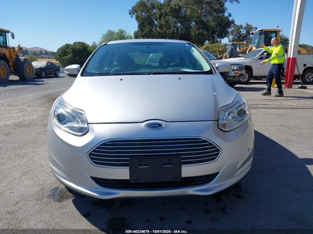Ford FOCUS ELECTRIC 2018 1FADP3R43JL296139 Image 15