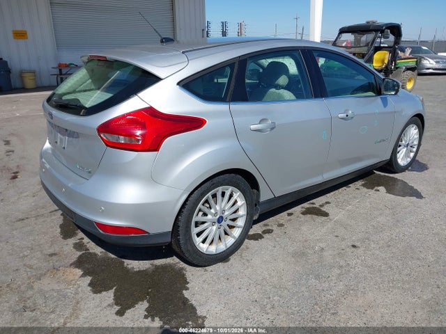 Ford FOCUS ELECTRIC 2018 1FADP3R43JL296139 Image 4