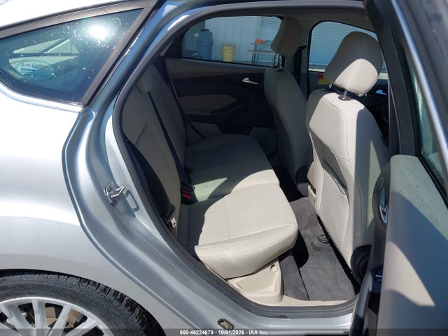 Ford FOCUS ELECTRIC 2018 1FADP3R43JL296139 Image 8