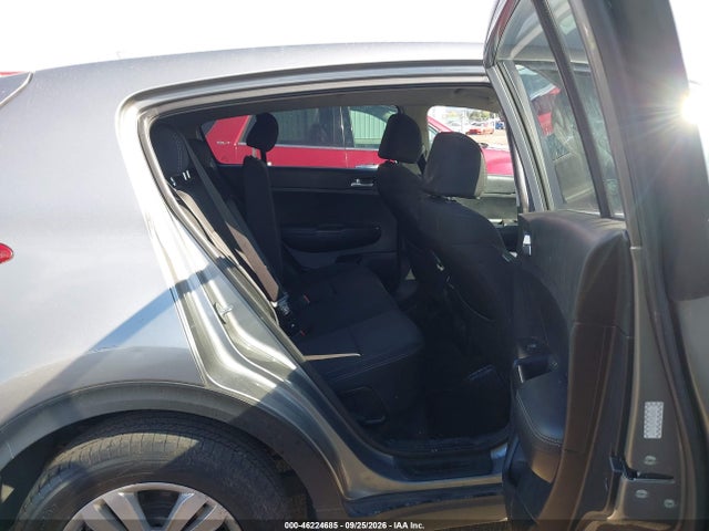 KIA Sportage Lx 2019 KNDPMCAC6K7616177 Image 8