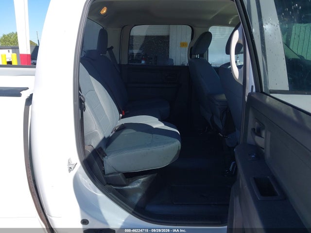 2018 Ram 1500 Tradesman  4x2 5'7 Box მანქანა იყიდება აუქციონზე, vin: 1C6RR6KG3JS271643, აუქციონის ნომერი: 46224715