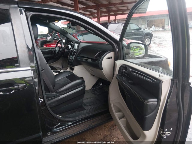 Продажа на аукционе авто 2019 Dodge Grand Caravan Sxt, vin: 2C4RDGCG2KR758542, номер лота: 46224719