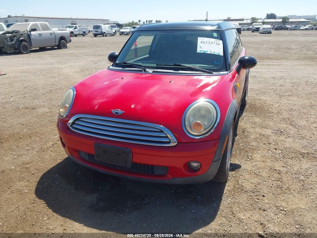 2009 Mini Cooper Clubman მანქანა იყიდება აუქციონზე, vin: WMWML33539TX36232, აუქციონის ნომერი: 46224720