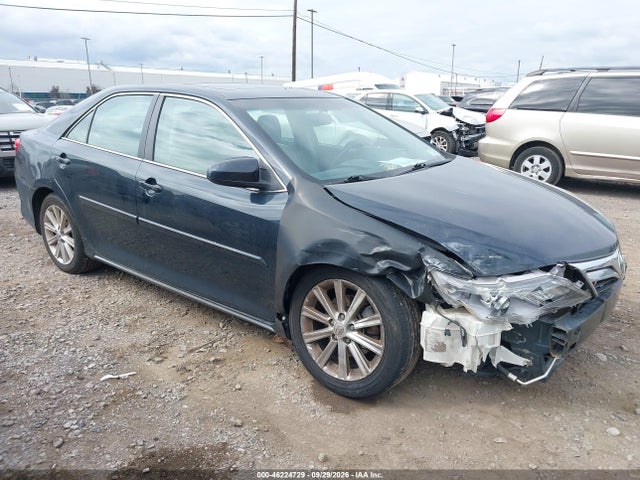 46224729 :رقم المزاد ، 4T1BK1FK9EU547796 vin ، 2014 Toyota Camry Xle V6 مزاد بيع