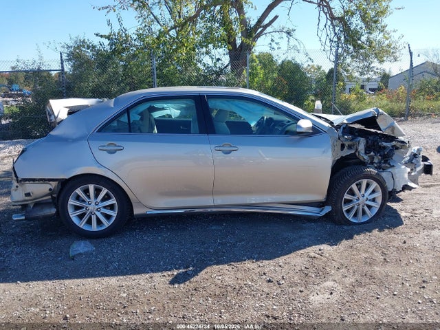 46224734 :رقم المزاد ، 4T4BF1FK3ER362573 vin ، 2014 Toyota Camry Xle مزاد بيع
