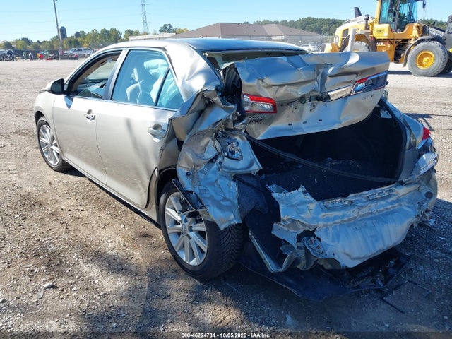 46224734 :رقم المزاد ، 4T4BF1FK3ER362573 vin ، 2014 Toyota Camry Xle مزاد بيع