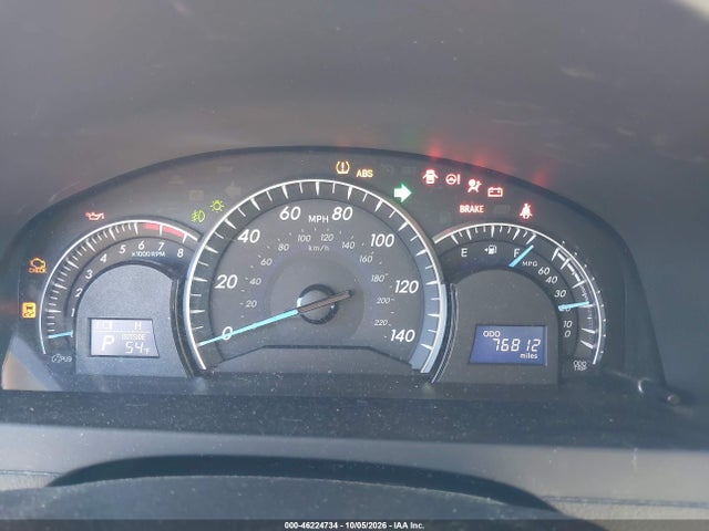 46224734 :رقم المزاد ، 4T4BF1FK3ER362573 vin ، 2014 Toyota Camry Xle مزاد بيع