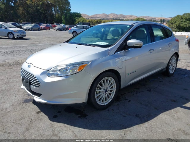Ford FOCUS ELECTRIC 2018 1FADP3R41JL296138 Image 2