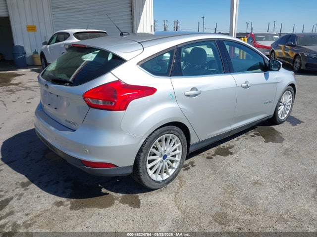 Ford FOCUS ELECTRIC 2018 1FADP3R41JL296138 Image 4