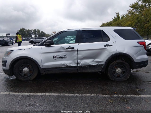 46224770 :رقم المزاد ، 1FM5K8AR9JGA37077 vin ، 2018 Ford Police Interceptor Utility مزاد بيع