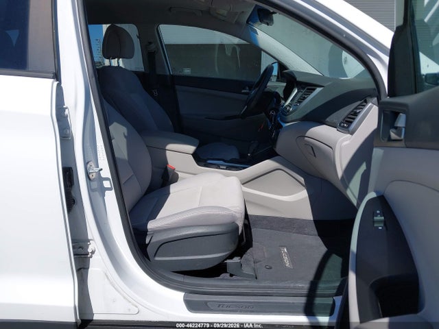 2018 Hyundai Tucson Se მანქანა იყიდება აუქციონზე, vin: KM8J23A44JU710462, აუქციონის ნომერი: 46224779
