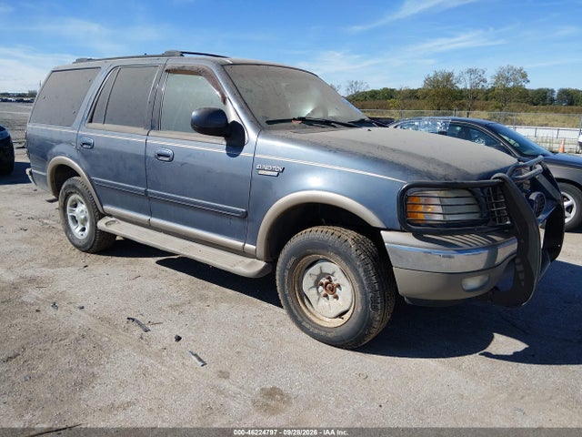 Продажа на аукционе авто 2000 Ford Expedition Eddie Bauer, vin: 1FMPU18L0YLB72042, номер лота: 46224797