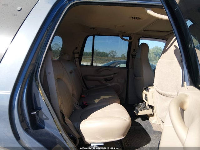 Продажа на аукционе авто 2000 Ford Expedition Eddie Bauer, vin: 1FMPU18L0YLB72042, номер лота: 46224797