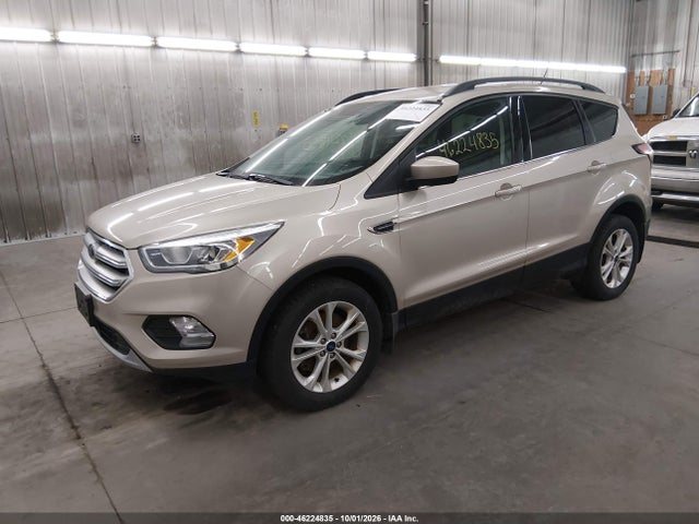 46224835 :رقم المزاد ، 1FMCU9HD1JUB31425 vin ، 2018 Ford Escape Sel مزاد بيع