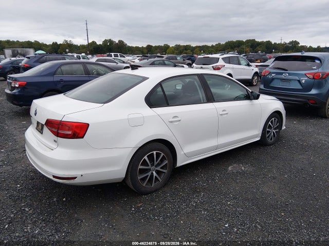 46224875 :رقم المزاد ، 3VWD17AJ0FM213080 vin ، 2015 Volkswagen Jetta 1.8t Se مزاد بيع