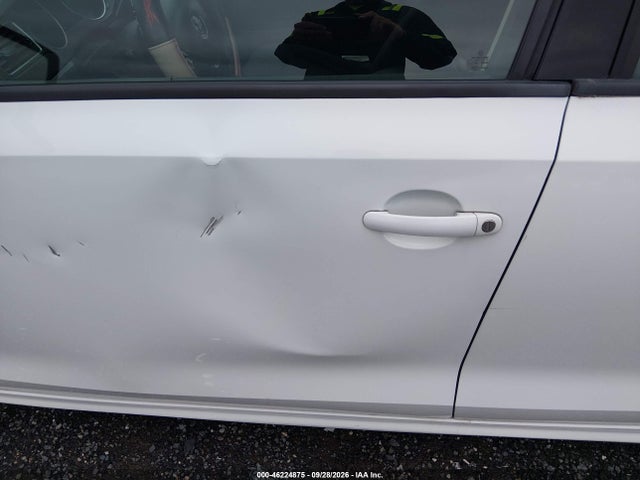 46224875 :رقم المزاد ، 3VWD17AJ0FM213080 vin ، 2015 Volkswagen Jetta 1.8t Se مزاد بيع