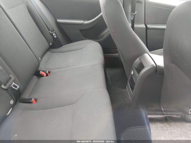 46224875 :رقم المزاد ، 3VWD17AJ0FM213080 vin ، 2015 Volkswagen Jetta 1.8t Se مزاد بيع