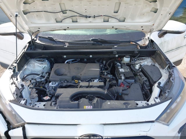 Продажа на аукционе авто 2019 Toyota Rav4 Le, vin: JTMG1RFV0KJ006820, номер лота: 46224886