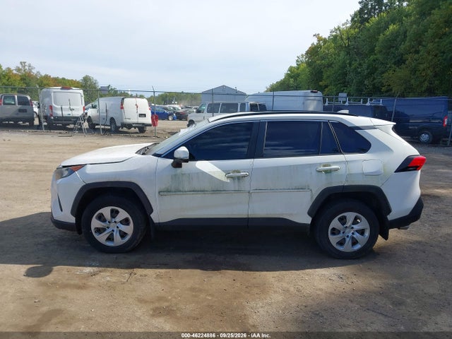 Продажа на аукционе авто 2019 Toyota Rav4 Le, vin: JTMG1RFV0KJ006820, номер лота: 46224886