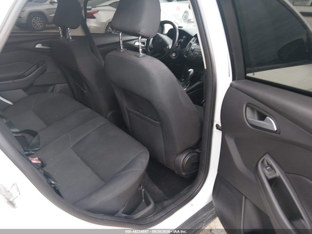 Ford FOCUS SE 2015 1FADP3F28FL263633 Image 8