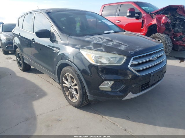 Продажа на аукционе авто 2017 Ford Escape Se, vin: 1FMCU0GD0HUC65446, номер лота: 46224914