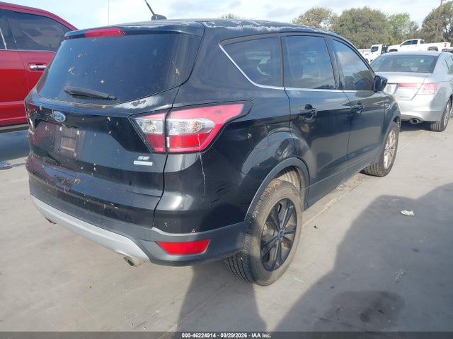 Продажа на аукционе авто 2017 Ford Escape Se, vin: 1FMCU0GD0HUC65446, номер лота: 46224914