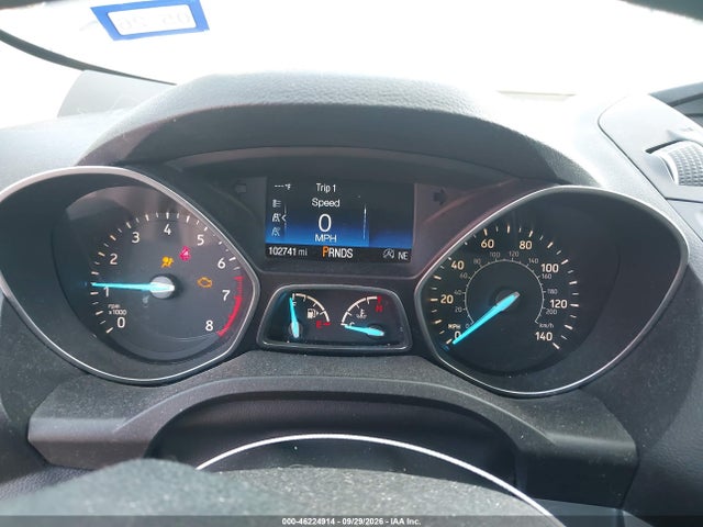 Продажа на аукционе авто 2017 Ford Escape Se, vin: 1FMCU0GD0HUC65446, номер лота: 46224914