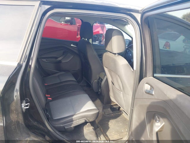 Продажа на аукционе авто 2017 Ford Escape Se, vin: 1FMCU0GD0HUC65446, номер лота: 46224914