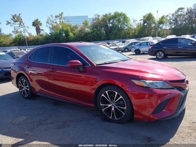 4T1B11HK2JU517243 Toyota CAMRY SE