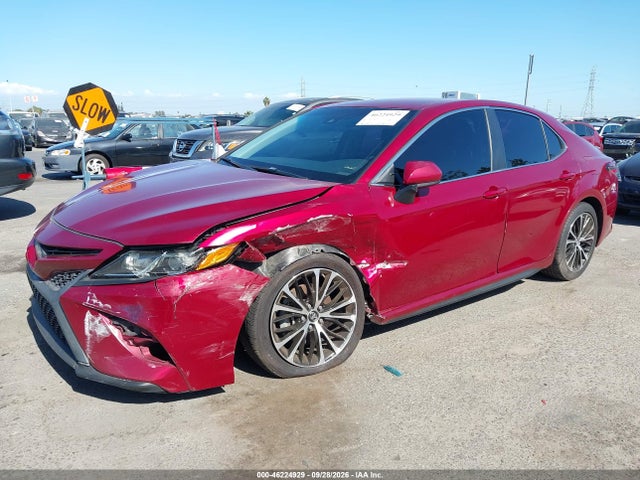 4T1B11HK2JU517243 Toyota CAMRY SE