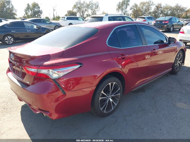 4T1B11HK2JU517243 Toyota CAMRY SE