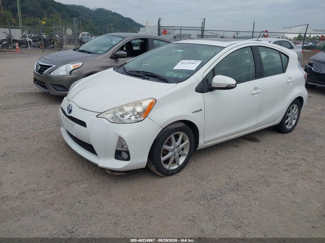 Продажа на аукционе авто 2013 Toyota Prius C Four, vin: JTDKDTB3XD1039667, номер лота: 46224967