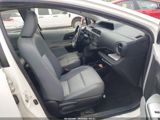 Продажа на аукционе авто 2013 Toyota Prius C Four, vin: JTDKDTB3XD1039667, номер лота: 46224967
