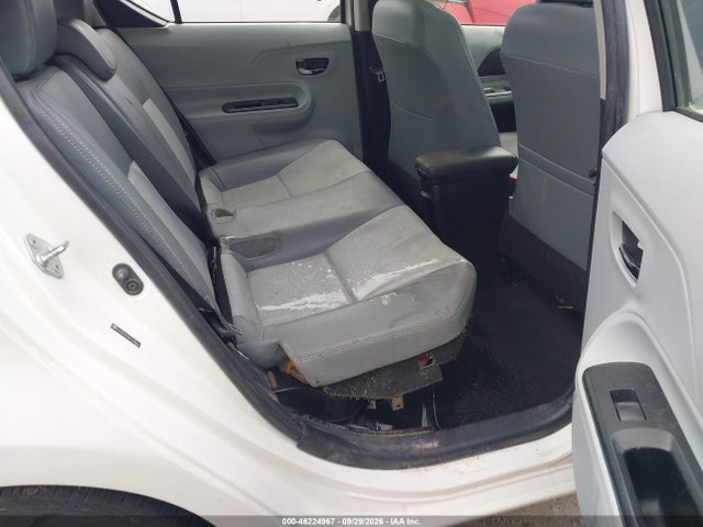Продажа на аукционе авто 2013 Toyota Prius C Four, vin: JTDKDTB3XD1039667, номер лота: 46224967