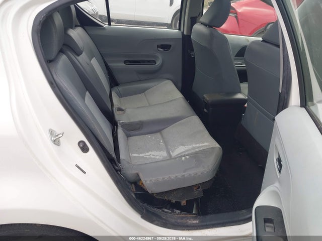 Продажа на аукционе авто 2013 Toyota Prius C Four, vin: JTDKDTB3XD1039667, номер лота: 46224967