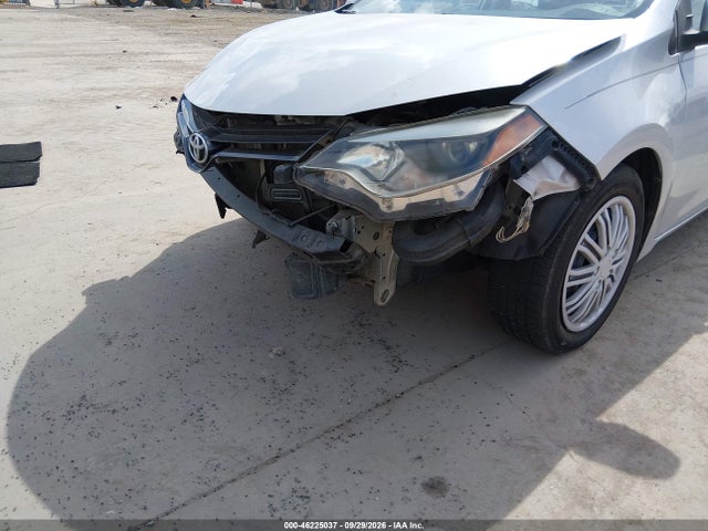 46225037 :رقم المزاد ، 5YFBURHE1GP381410 vin ، 2016 Toyota Corolla Le مزاد بيع