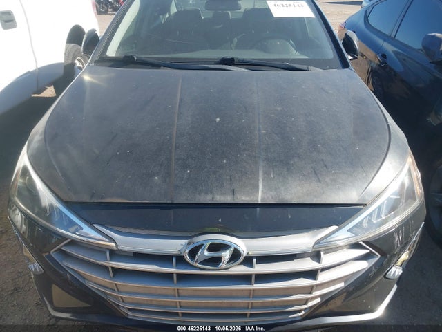2019 Hyundai Elantra Se მანქანა იყიდება აუქციონზე, vin: KMHD74LF6KU800930, აუქციონის ნომერი: 46225143