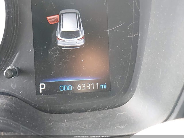 46225155 :رقم المزاد ، 7MUBAABG7NV028622 vin ، 2022 Toyota Corolla Cross Le مزاد بيع