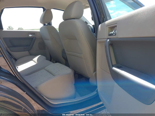 46225162 :رقم المزاد ، 1FAHP35N08W258182 vin ، 2008 Ford Focus Se/ses مزاد بيع