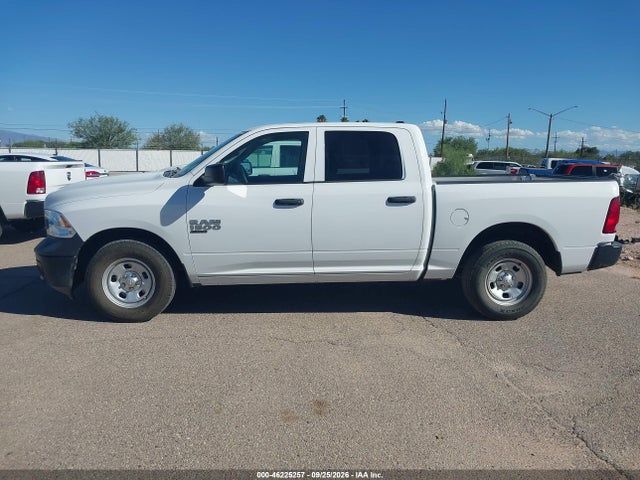 1C6RR6KG3KS678105 RAM 1500 Classic Tradesman 4x2 5&#039;7 Box