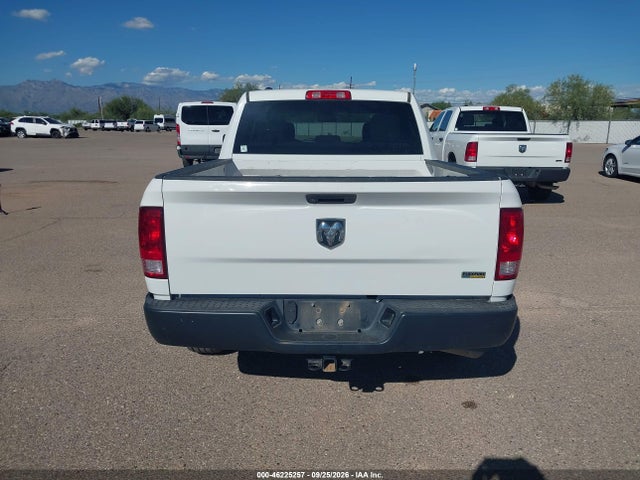 1C6RR6KG3KS678105 RAM 1500 Classic Tradesman 4x2 5&#039;7 Box